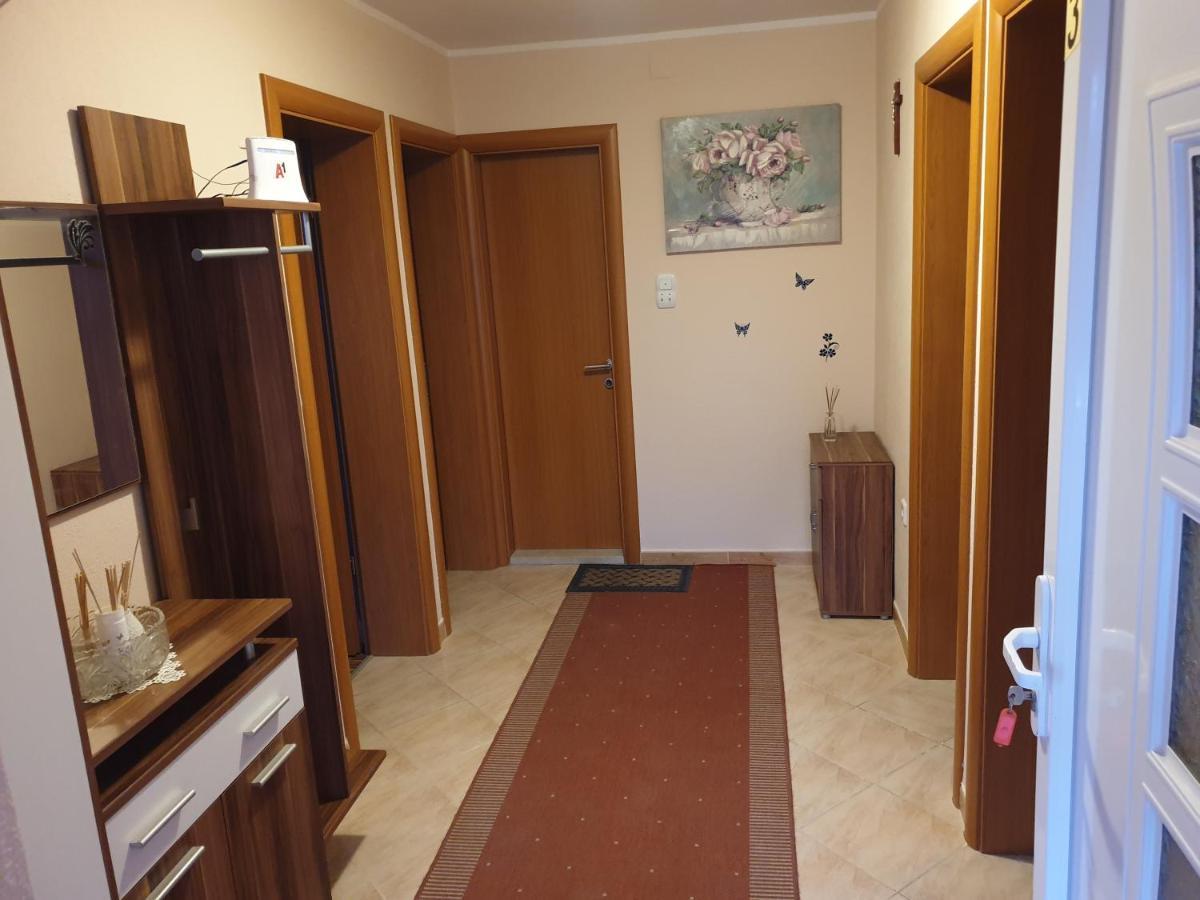 Apartments Mima Kastela Bagian luar foto