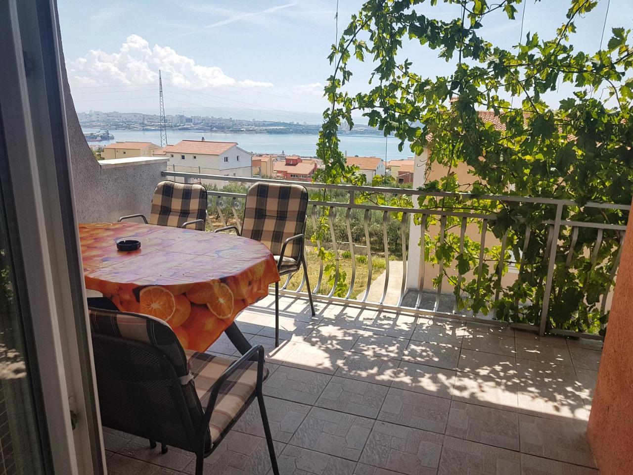 Apartments Mima Kastela Bagian luar foto